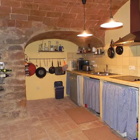 Baix Empordà. Increíble Casa En Pueblo Medieval Hébergement de vacances Cruïlles